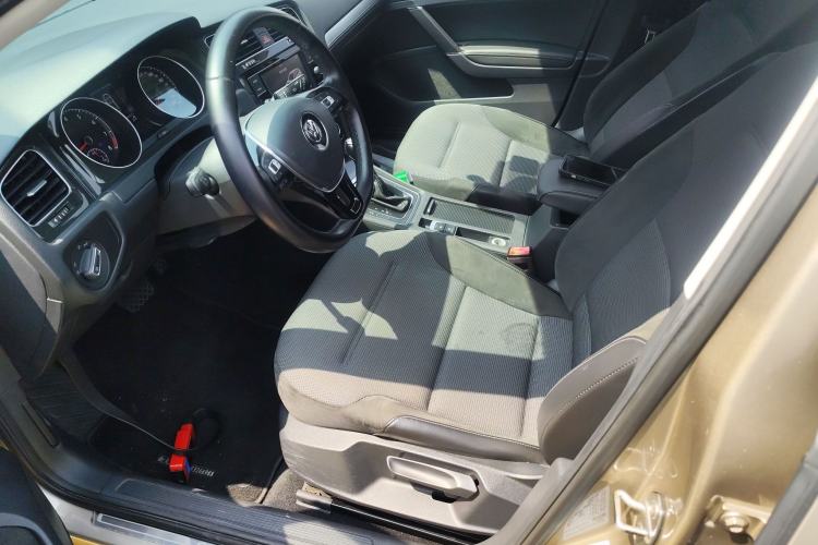 Used Volkswagen Golf 2018 230TSI Automatic Comfort Model Left Front Seat