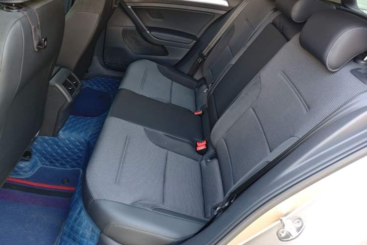 Used Volkswagen Golf 2018 230TSI Automatic Comfort Model Left Rear Seat