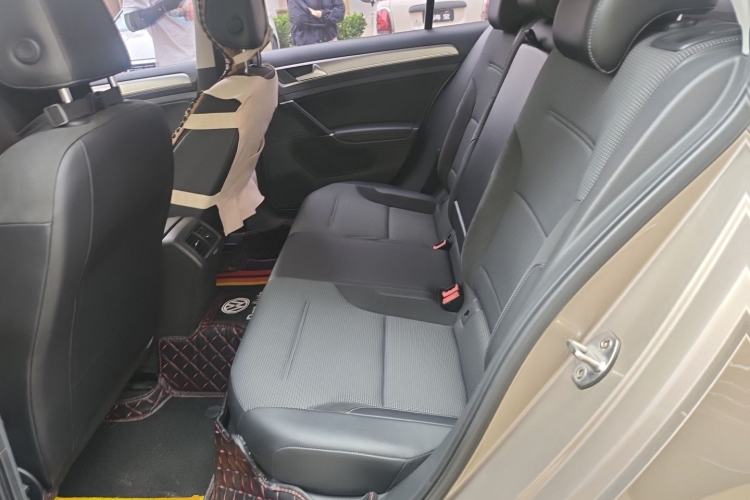 Used Volkswagen Golf 2018 1.6L Automatic Comfort Model Left Rear Seat