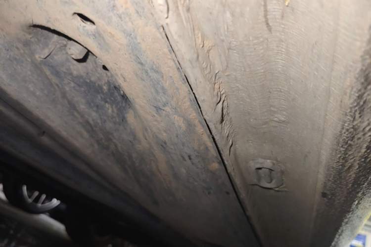Used Volkswagen Golf 2018 230TSI Automatic Comfort Model Left Side Sill