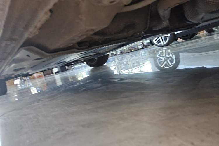 Used Volkswagen Golf 2018 230TSI Automatic Luxury Version Left Side Sill