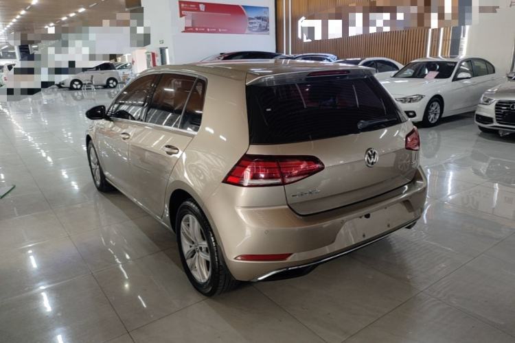 Used Volkswagen Golf 2018 1.6L Automatic Comfort Model Rear Left 45 Deg
