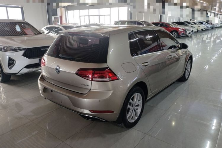 Used Volkswagen Golf 2018 1.6L Automatic Comfort Model Rear Right 45 Deg