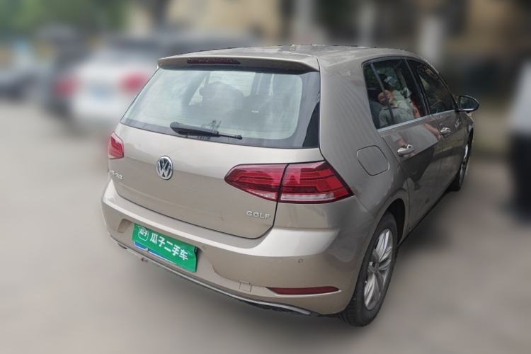 Used Volkswagen Golf 2018 1.6L Automatic Comfort Model Rear Right 45 Deg