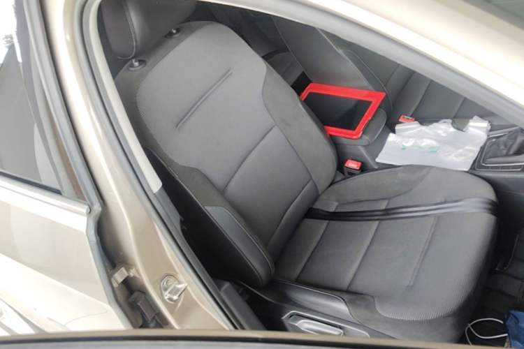 Used Volkswagen Golf 2018 230TSI Automatic Comfort Model Right Front Seat