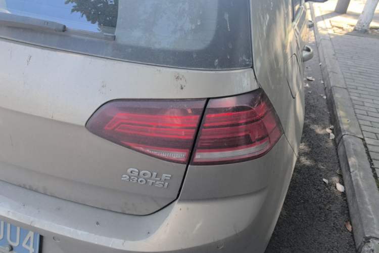 Used Volkswagen Golf 2018 230TSI Automatic Comfort Model Right Rear Taillight