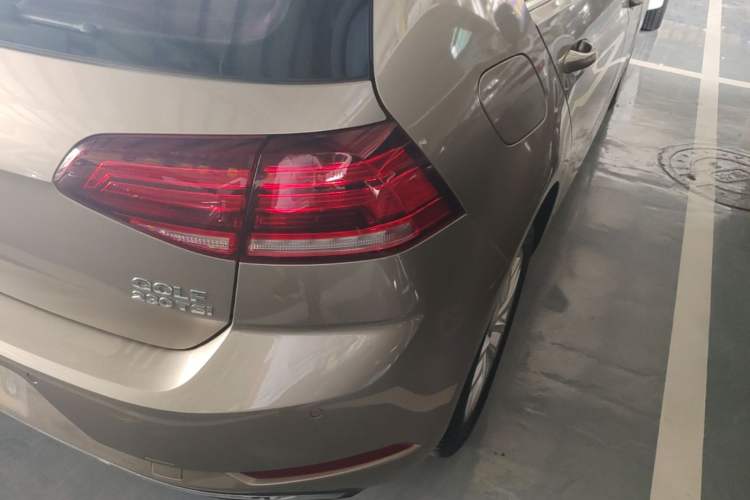 Used Volkswagen Golf 2018 230TSI Automatic Comfort Model Right Rear Taillight