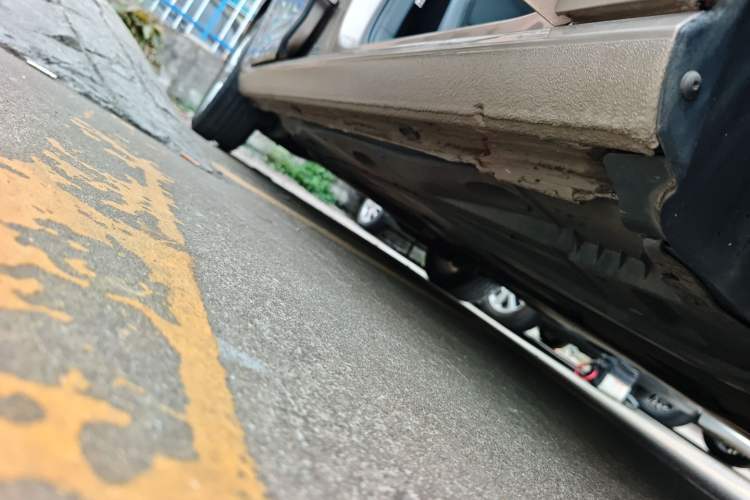 Used Volkswagen Golf 2018 230TSI Automatic Comfort Model Right Side Sill