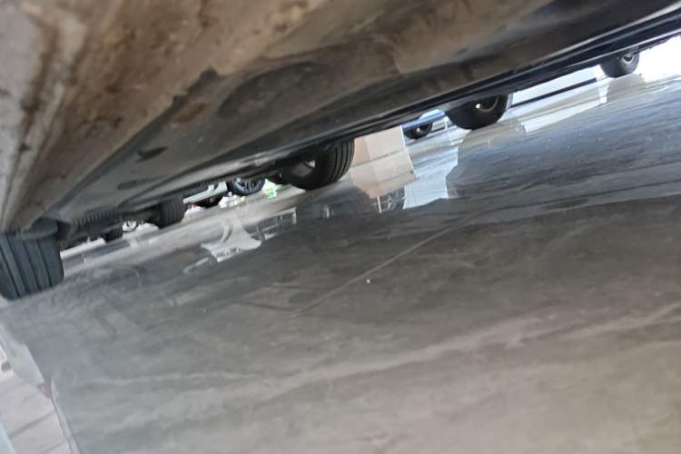 Used Volkswagen Golf 2018 230TSI Automatic Luxury Version Right Side Sill