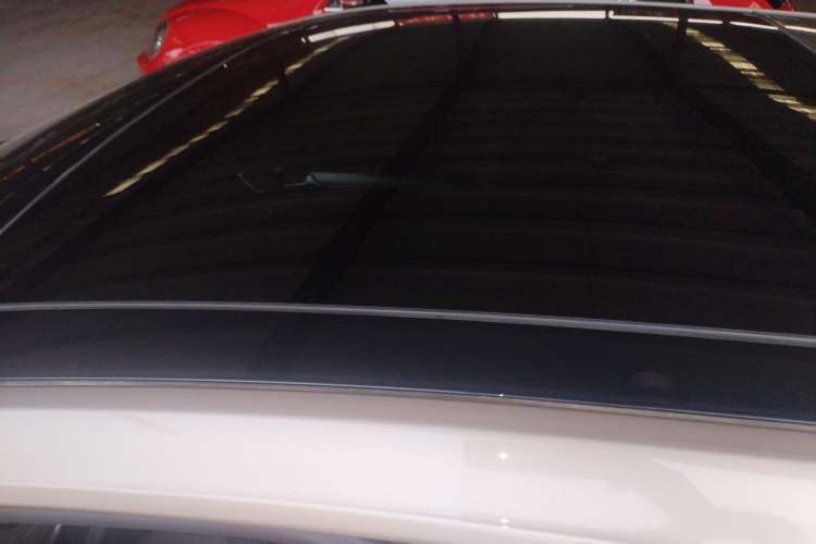 Used Volkswagen Golf 2018 230TSI Automatic Comfort Model Roof