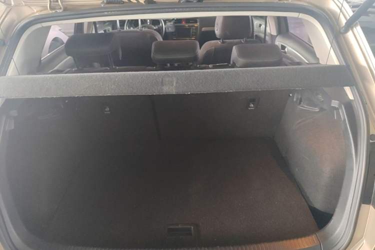 Used Volkswagen Golf 2018 230TSI Automatic Comfort Model Trunk