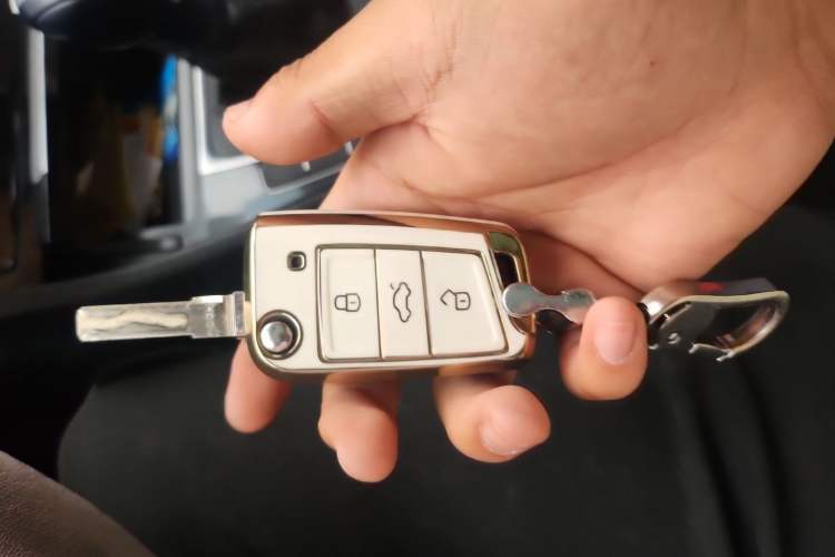 Used Volkswagen Golf 2018 1.6L Automatic Comfort Model Vehicle Key