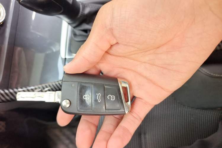Used Volkswagen Golf 2018 230TSI Automatic Comfort Model Vehicle Key