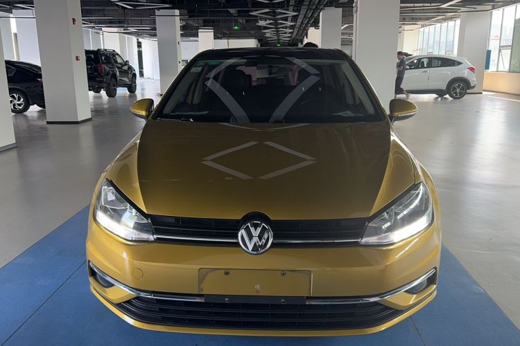 Used Volkswagen Golf 2018 230TSI Automatic Comfort Model Exterior 1