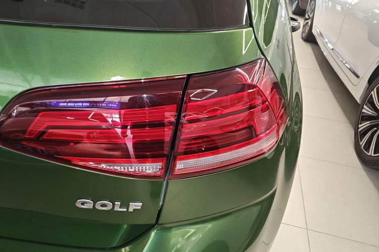 Used Volkswagen Golf 2018 230TSI Automatic Comfort Model Right Rear Taillight