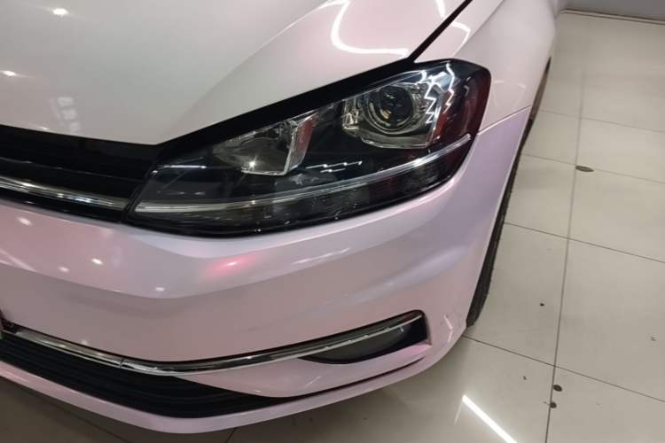 Used Volkswagen Golf 2018 230TSI Automatic Comfort Model Left Front Headlight