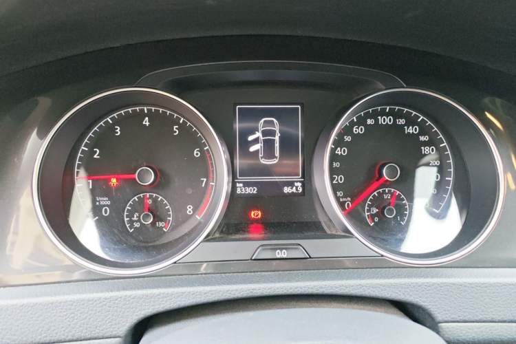 Used Volkswagen Golf 2018 230TSI Automatic Comfort Model Instrument Cluster