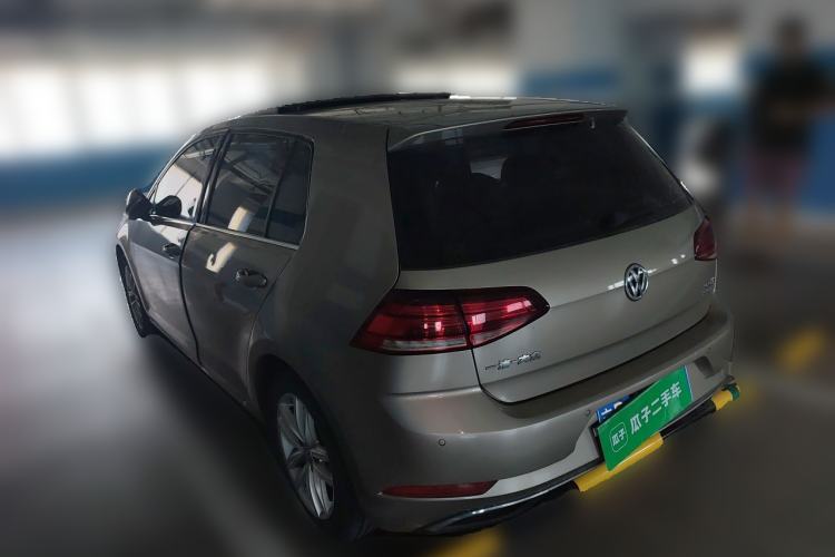 Used Volkswagen Golf 2018 230TSI Automatic Comfort Model Rear Left 45 Deg