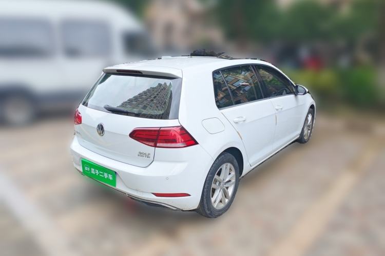 Used Volkswagen Golf 2018 230TSI Automatic Comfort Model Rear Right 45 Deg