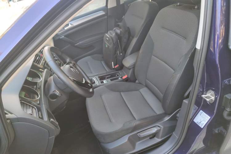 Used Volkswagen Golf 2018 230TSI Automatic Comfort Model Left Front Seat