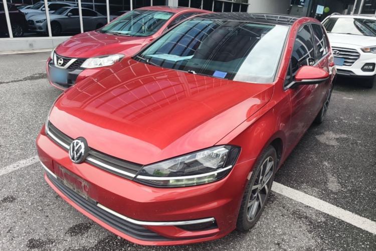 Used Volkswagen Golf 2018 230TSI Automatic Luxury Version Guazi used car, China used car export, Used car for sale, Used cars, Cheapest cars for sale