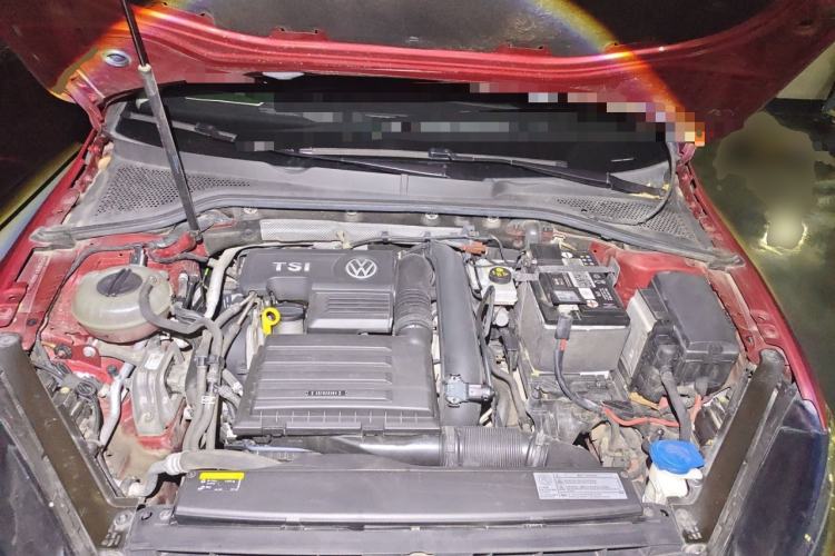 Used Volkswagen Golf 2018 230TSI Automatic Luxury Version Engine Bay
