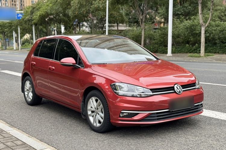 Used Volkswagen Golf 2018 1.6L Automatic Comfort Model Exterior 2