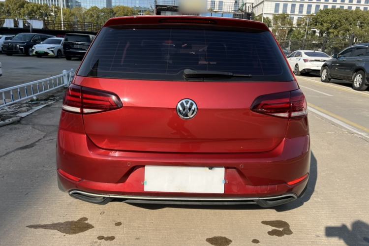 Used Volkswagen Golf 2018 1.6L Automatic Comfort Model Exterior 3
