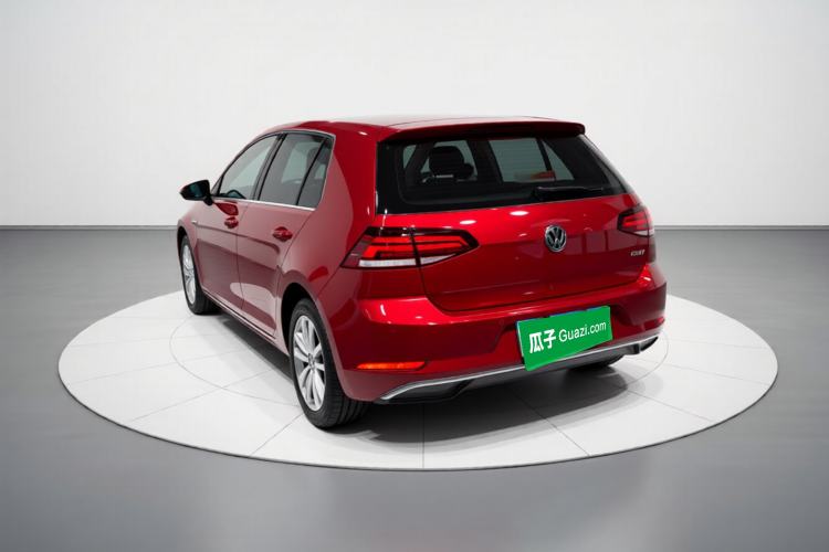 Used Volkswagen Golf 2018 1.6L Automatic Comfort Model Exterior 3