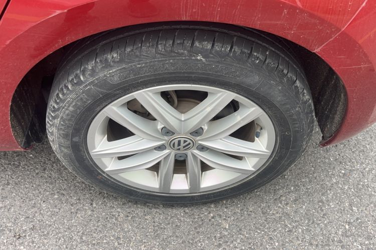 Used Volkswagen Golf 2018 1.6L Automatic Comfort Model Exterior 3
