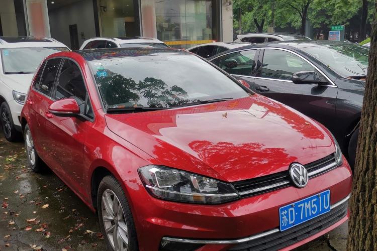 Used Volkswagen Golf 2018 230TSI Automatic Comfort Model Exterior 3