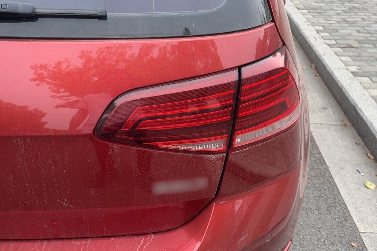 Used Volkswagen Golf 2018 1.6L Automatic Comfort Model Exterior 4