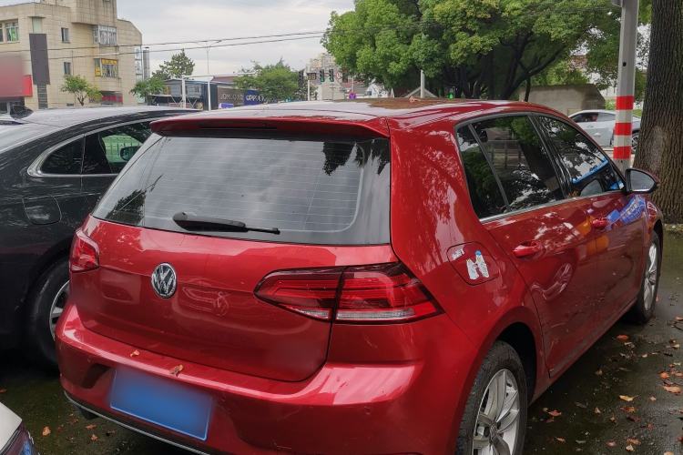 Used Volkswagen Golf 2018 230TSI Automatic Comfort Model Exterior 4