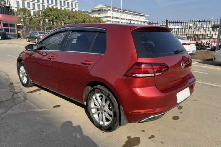 Used Volkswagen Golf 2018 1.6L Automatic Comfort Model Exterior 5