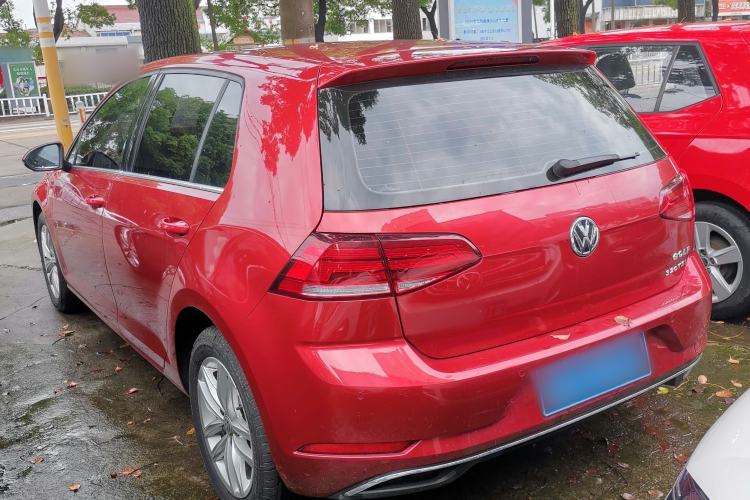 Used Volkswagen Golf 2018 230TSI Automatic Comfort Model Exterior 6