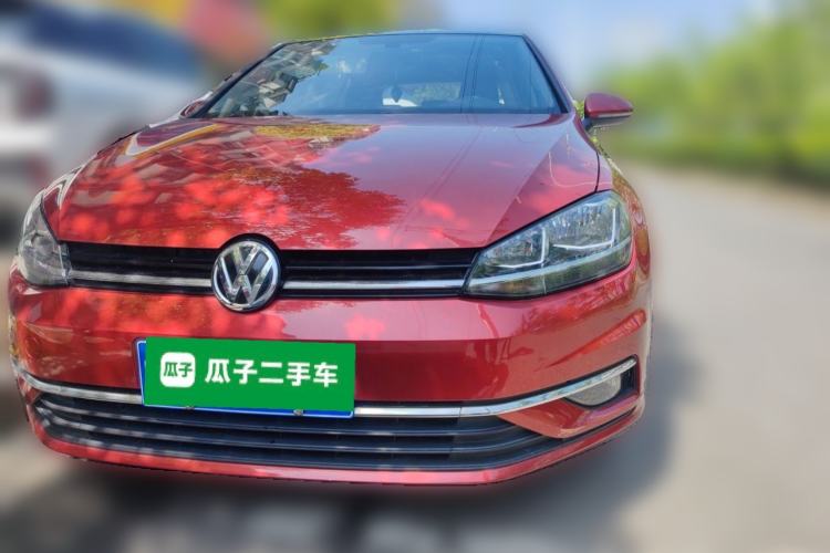 Used Volkswagen Golf 2018 230TSI Automatic Luxury Version Front