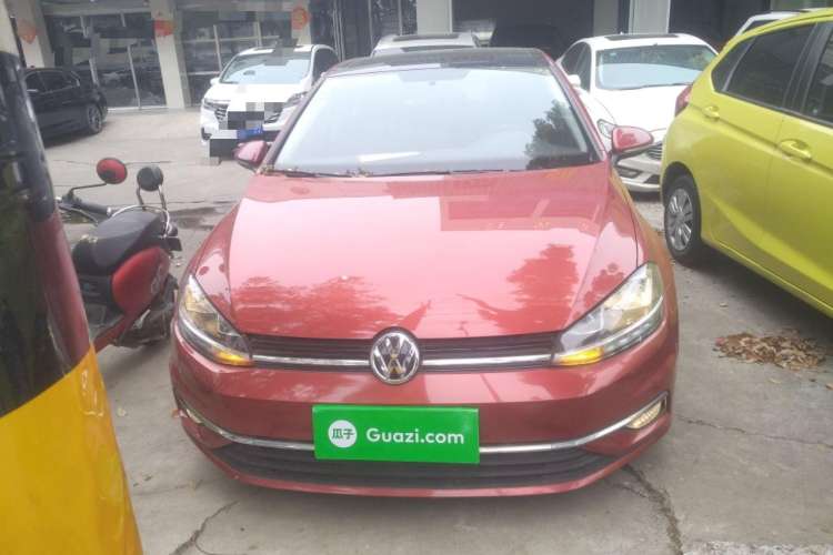 Used Volkswagen Golf 2018 230TSI Automatic Comfort Model Front