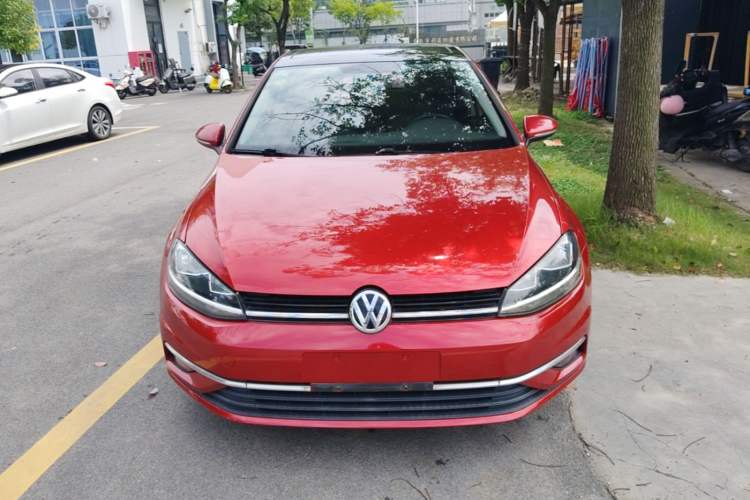 Used Volkswagen Golf 2018 1.6L Automatic Comfort Model Front