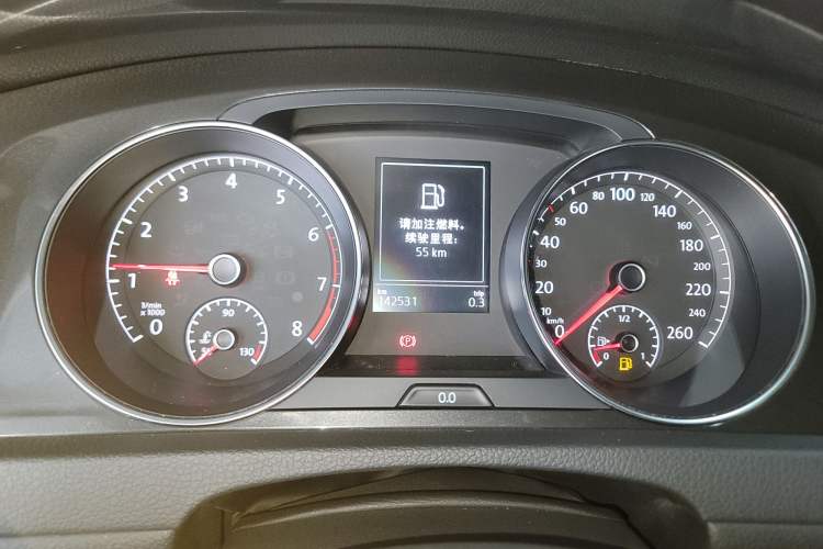 Used Volkswagen Golf 2018 230TSI Automatic Comfort Model Instrument Cluster