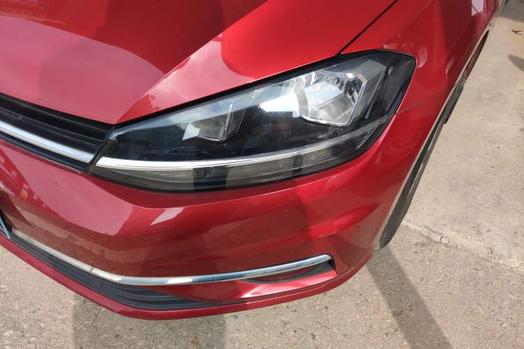 Used Volkswagen Golf 2018 1.6L Automatic Comfort Model Left Front Headlight