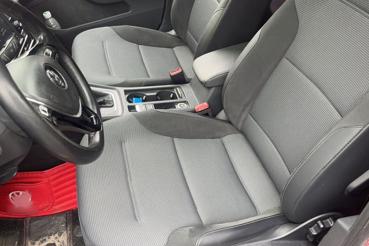 Used Volkswagen Golf 2018 1.6L Automatic Comfort Model Left Front Seat
