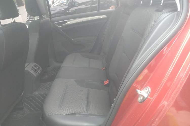 Used Volkswagen Golf 2018 230TSI Automatic Comfort Model Left Rear Seat