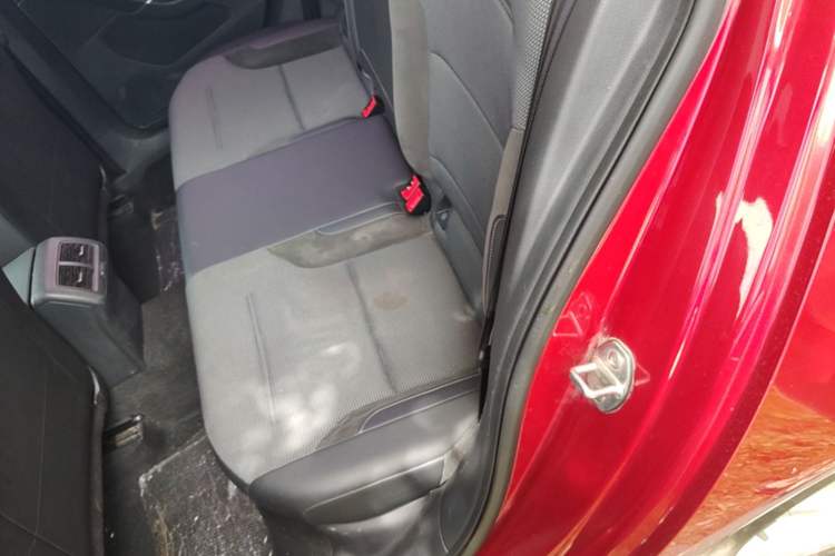 Used Volkswagen Golf 2018 1.6L Automatic Comfort Model Left Rear Seat