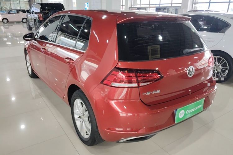 Used Volkswagen Golf 2018 1.6L Automatic Comfort Model Rear Left 45 Deg