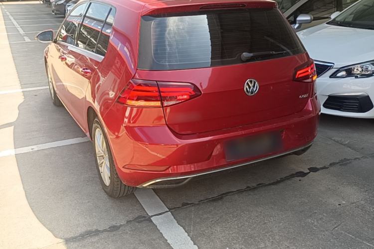 Used Volkswagen Golf 2018 1.6L Automatic Comfort Model Rear Left 45 Deg