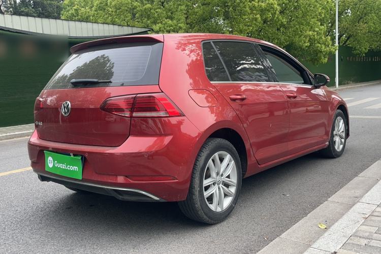 Used Volkswagen Golf 2018 1.6L Automatic Comfort Model Rear Right 45 Deg