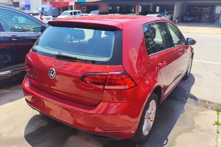 Used Volkswagen Golf 2018 1.6L Automatic Fashion Model Rear Right 45 Deg