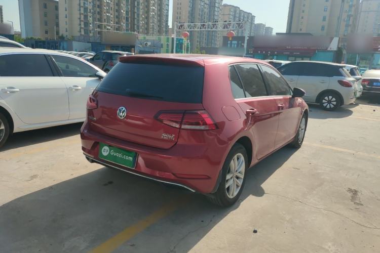 Used Volkswagen Golf 2018 230TSI Automatic Comfort Model Rear Right 45 Deg
