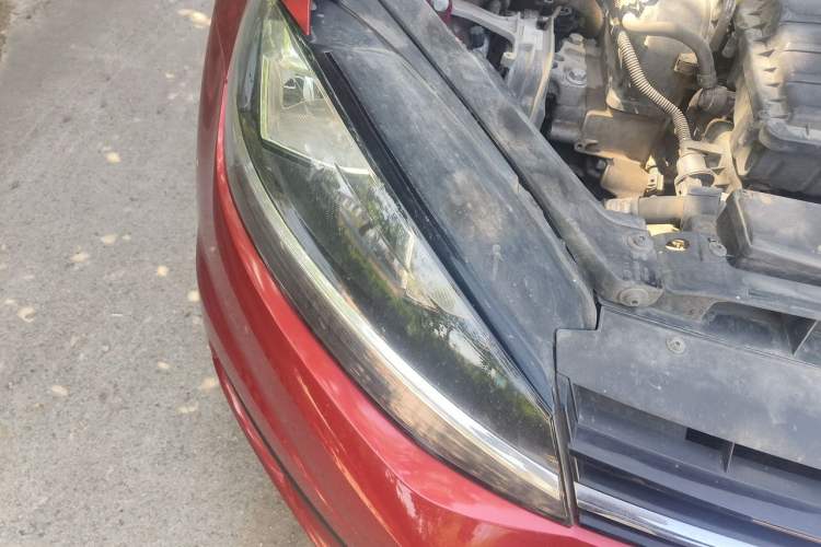 Used Volkswagen Golf 2018 1.6L Automatic Fashion Model Right Front Headlight