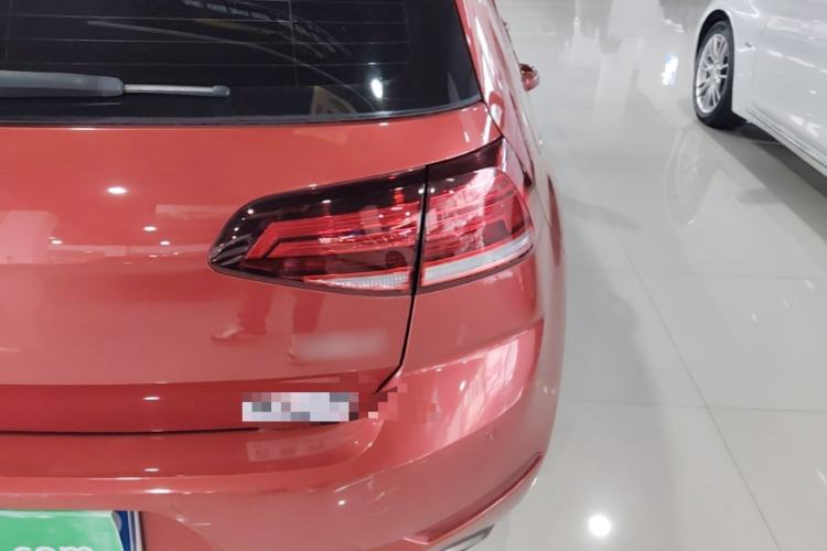 Used Volkswagen Golf 2018 1.6L Automatic Comfort Model Right Rear Taillight